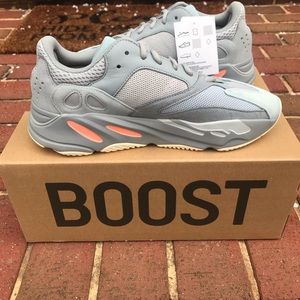 100% authentic Brand New size 10.5 Yeezy Boost 700